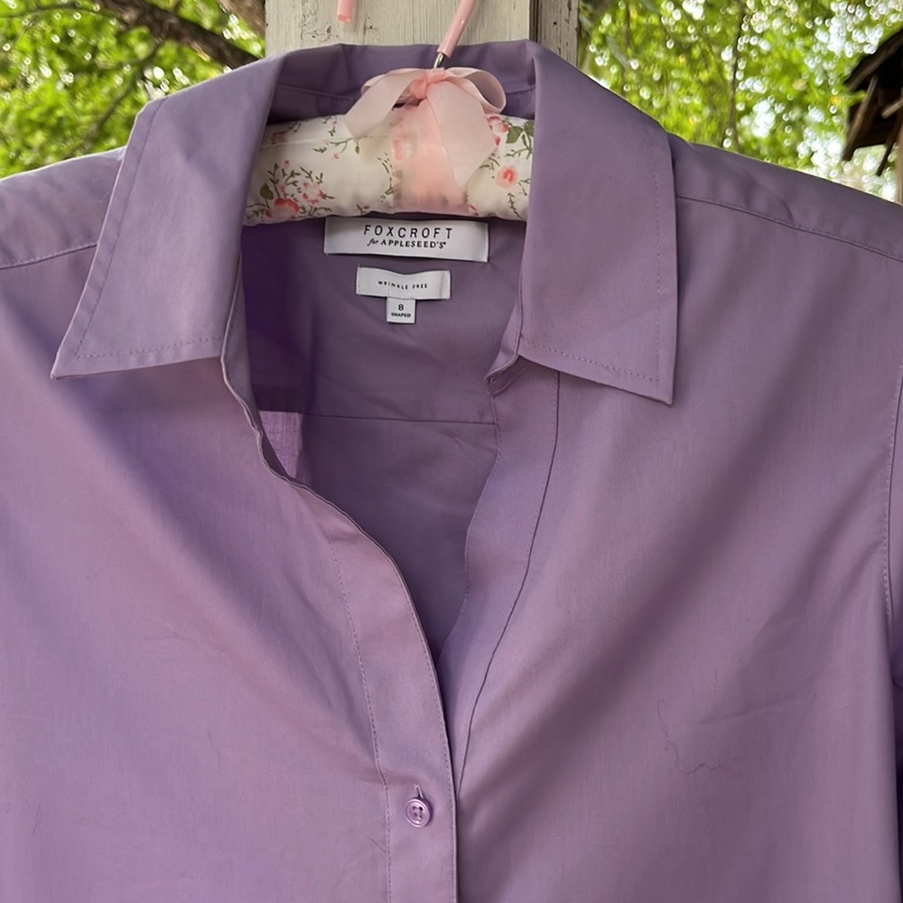 💜Button down 💜 - Picture 3 of 5